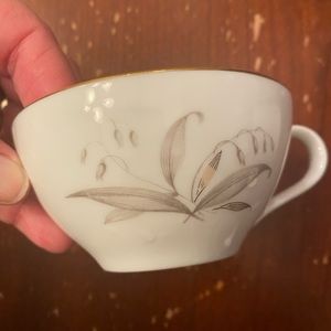 Kaysons Fine China Teacup and Saucer Golden Rhapsody Vintage